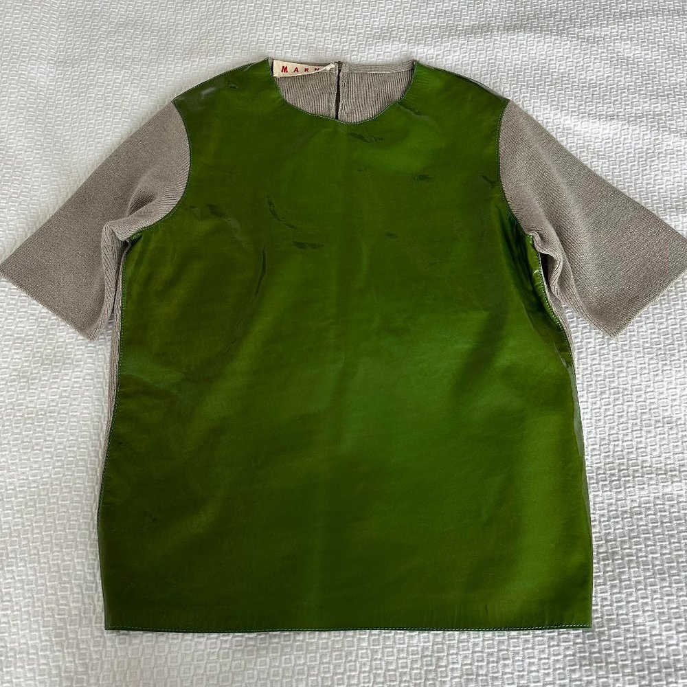 Marni (VINTAGE) - green patent leather shirt IT40